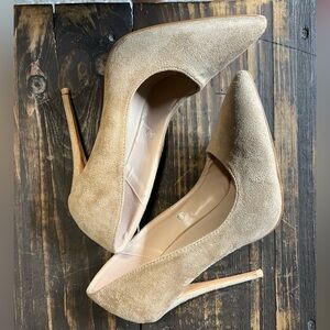 Pretty little thing suede heel, new size 5